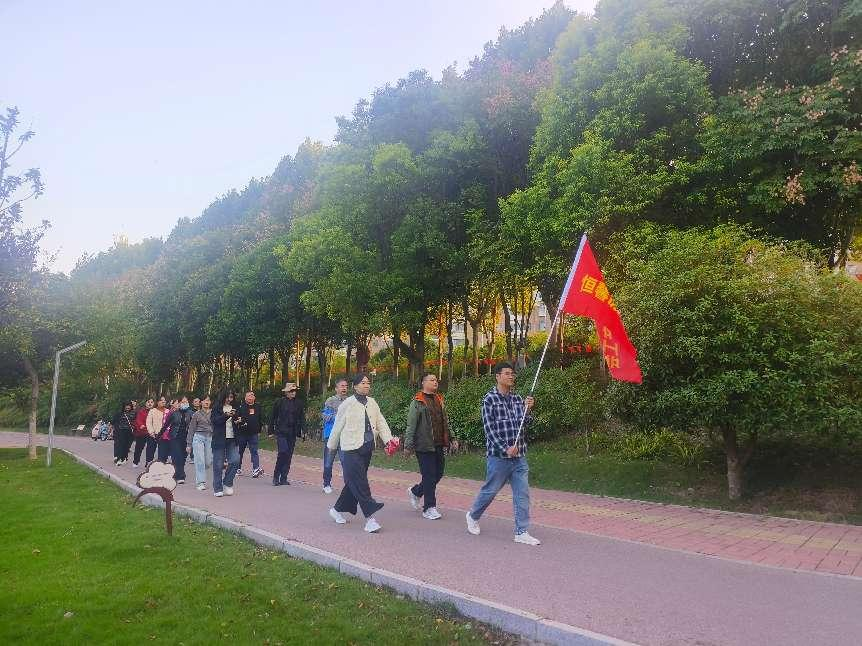 图片2.png 图片2.png