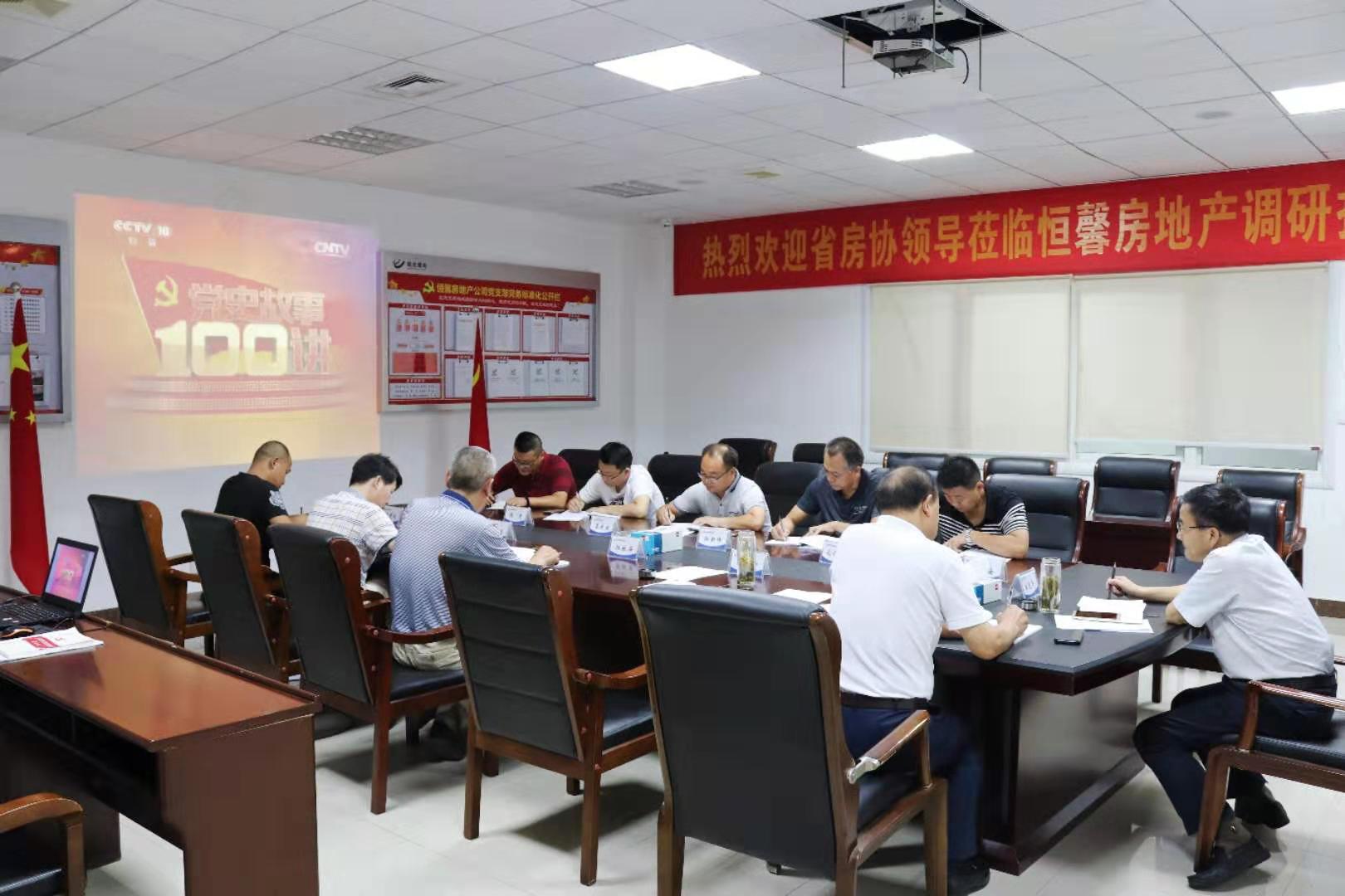 5a52e56afceb45b6802a3d1f1335fed.jpg 5a52e56afceb45b6802a3d1f1335fed.jpg